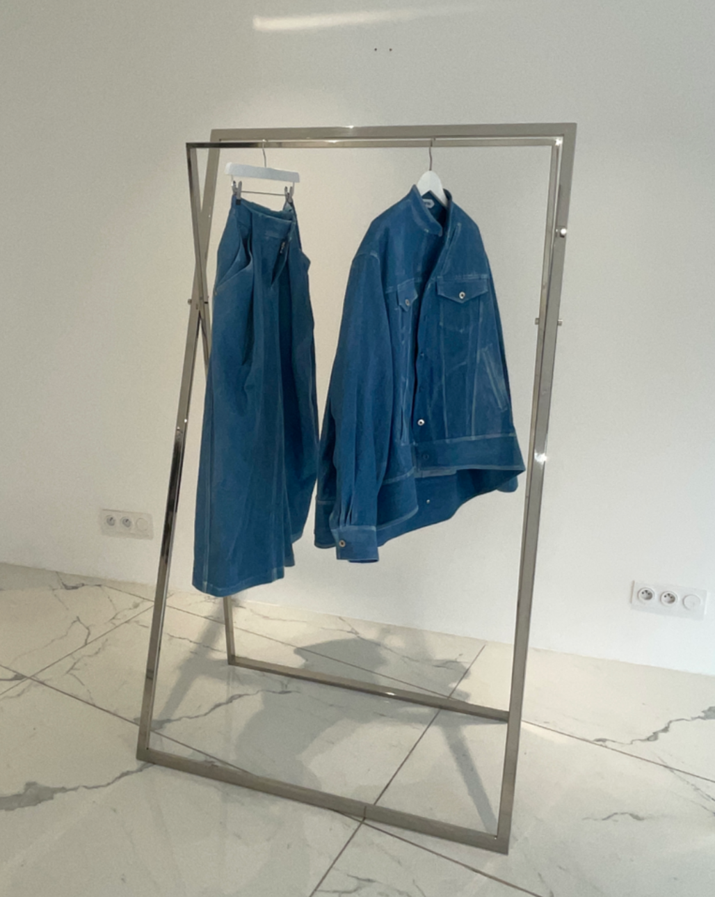 Balloon Jean Rental